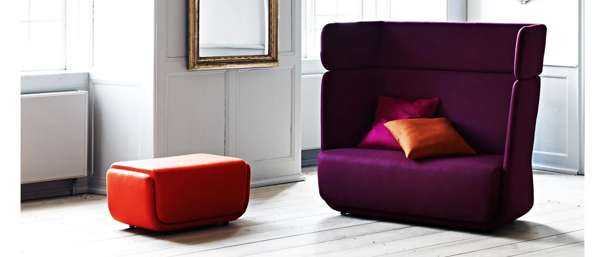 Kombinieren Sie den BASKET Hocker zu Sessel oder Sofa aus der BASKET Serie von Softline
