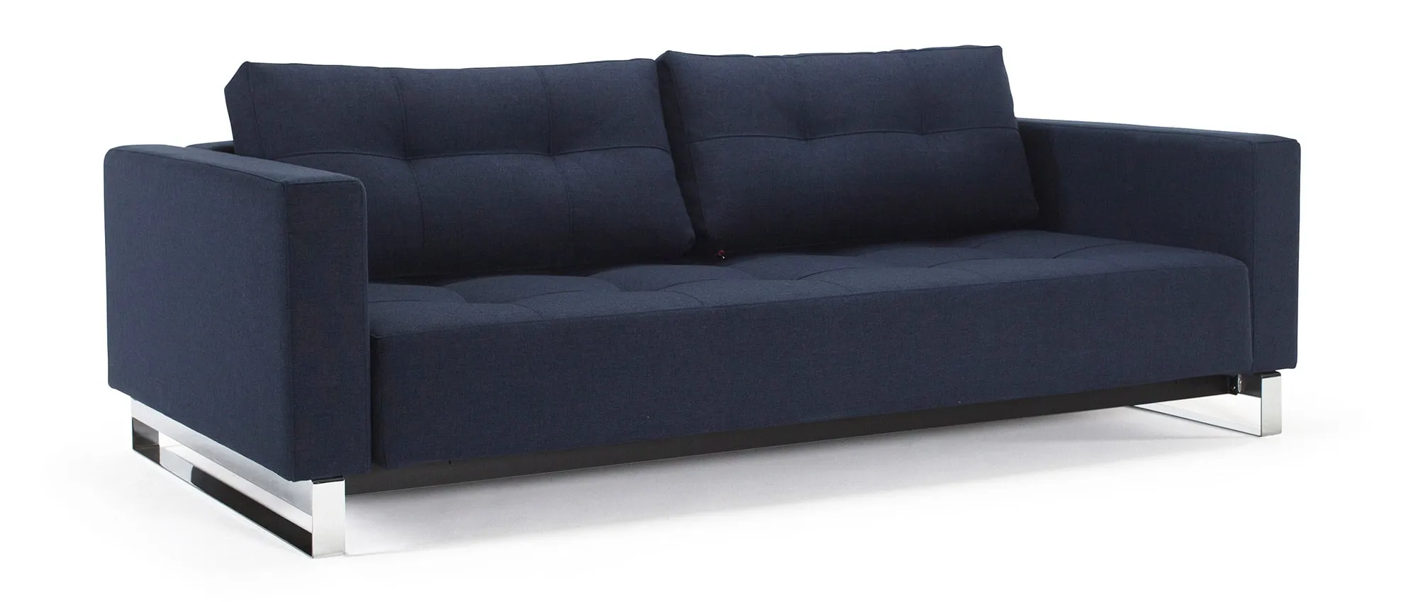 Das CASSIUS DELUXE EXCESS Schlafsofa von Innovation im Stoff Mixed Dance Blue (528)