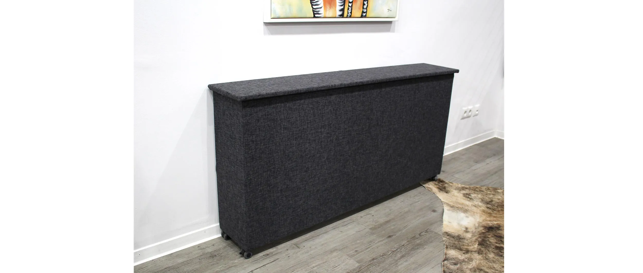 Nutzen Sie den Bettkasten auch als Sideboard