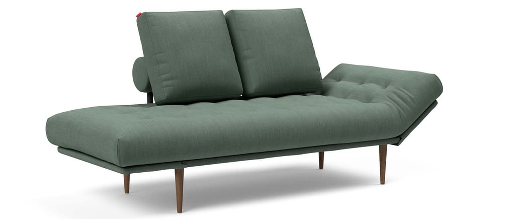 ROLLO mit dunklen Styletto-Holzbeinen, festversteppter Matratze, Gestellbezug und SQUARE Kissen - Stoff Elegance Green (518)