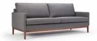 Vorschau: GÖTEBORG 3-Sitzer Designer Sofa mit Polsterarmlehnen und Holzfüßen