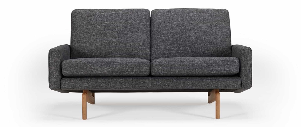 KOPENHAGEN 2-Sitzer Designer Sofa mit Polsterarmlehnen und Holzfüßen