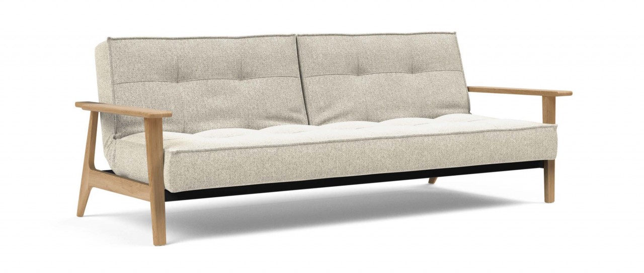 SPLITBACK Schlafsofa mit Frej und Lauge Holzarmlehnen von Innovation