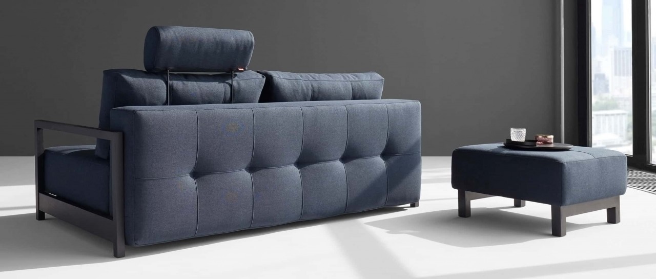 RAN DELUXE Schlafsofa mit Walnuss-Armlehnen von Innovation