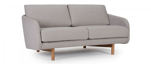 GRIMSTAD 2-Sitzer Designer Sofa mit Polsterarmlehnen, hellen Holzfüßen