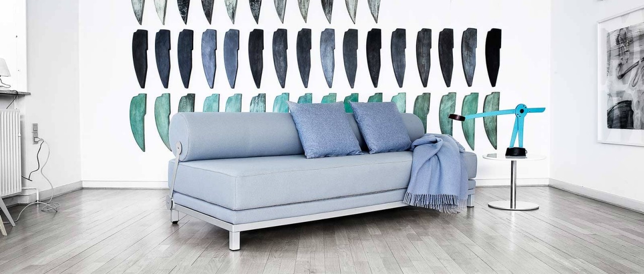 SLEEP Schlafsofa von Softline - mit Stoffen von KVADRAT