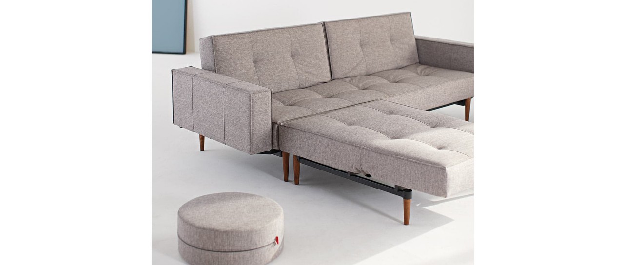 SPLITBACK Schlafsofa mit Armlehnen von Innovation