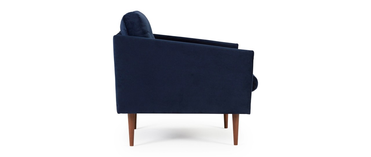 KARLSTAD Designer Sessel mit Polsterarmlehnen und versteppten Rückenkissen