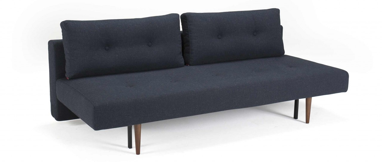 RECAST PLUS Schlafsofa von Innovation mit hellen Styletto Holzfüßen