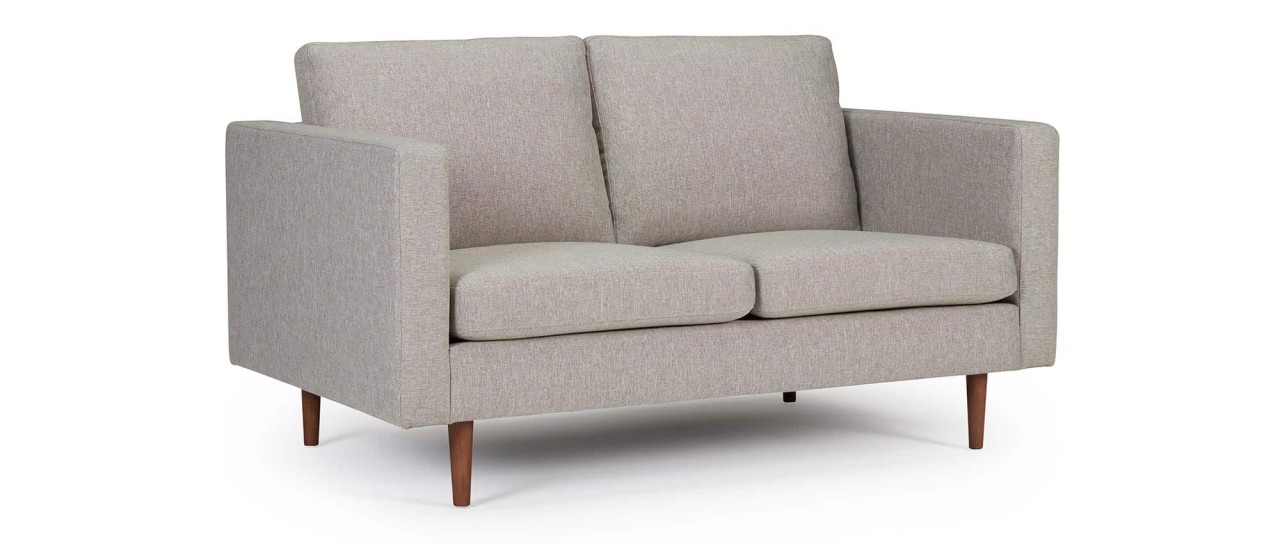 HALMSTAD 2-Sitzer Designer Sofa mit Polsterarmlehnen und Holzfüßen