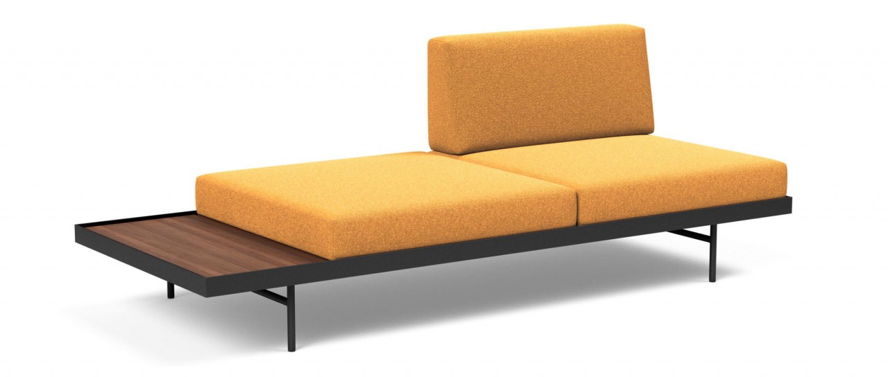 PURI Schlafliege, Daybed mit Holztisch von Innovation